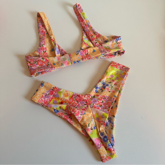 Skatie Bikini - Picture 2 of 6